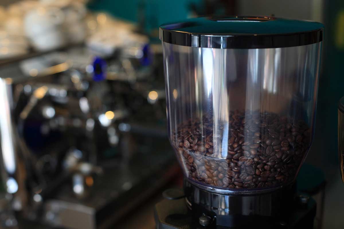 Best Coffee Grinders Under 50 — Great Grinds for Less Caffe Streets