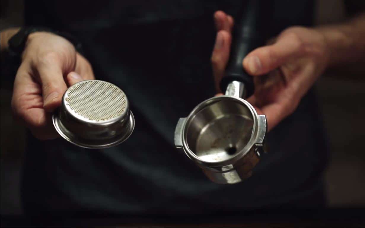 How to Clean an Espresso Machine [Steps & Pro Tips]