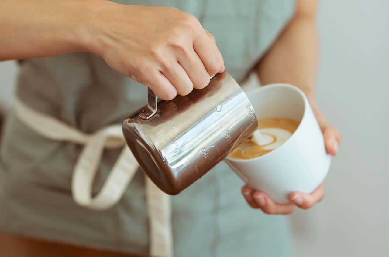How to Froth Milk with an Espresso Machine’s Steam Wand