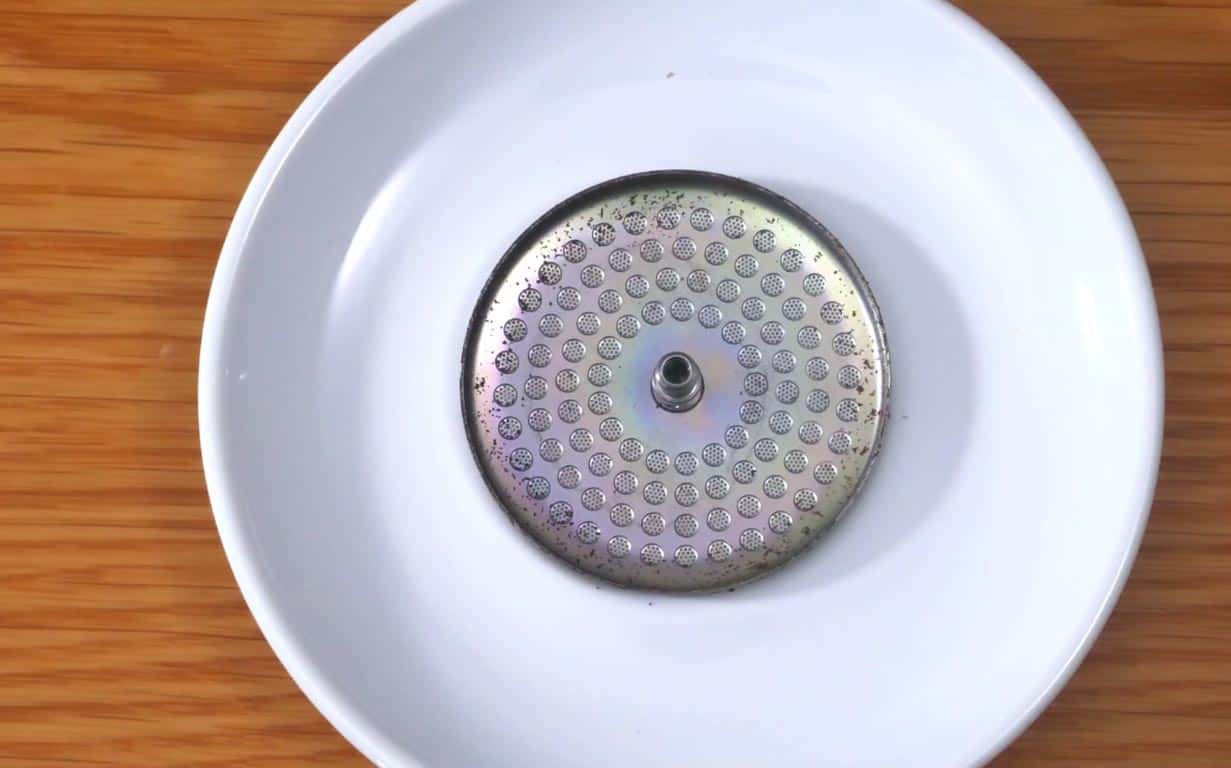 How to Clean an Espresso Machine [Steps & Pro Tips]